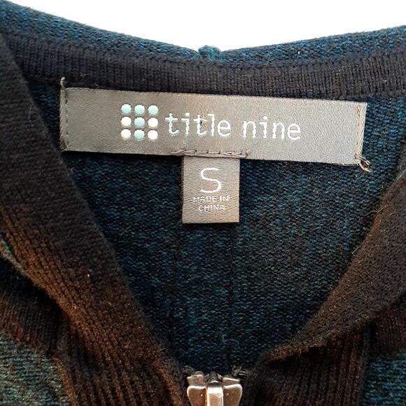 Title Nine Assassin Wool Blend Tunic Sweater Dress Front Zip Size Small - Picture 2 of 7